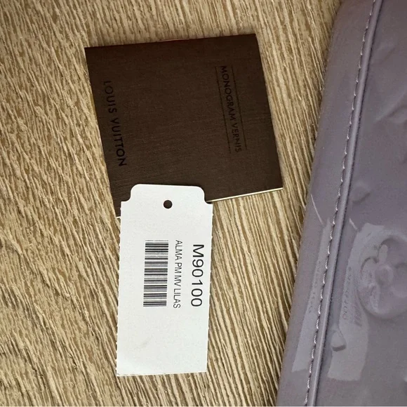 Louis Vuitton Alma PM Lilas - Picture 9 of 9